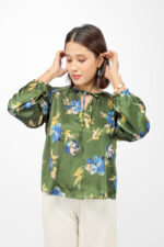 Women’s Floral Printed Smocked Neck Top - Image 4