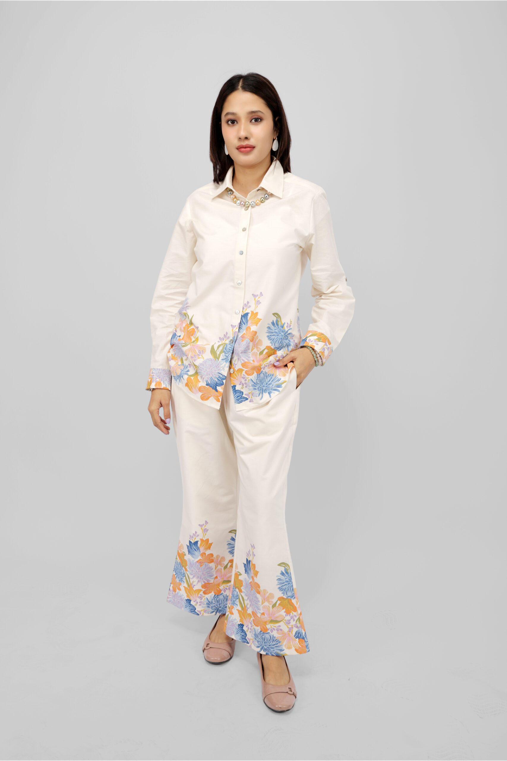 01 (39) Women’s Cream Floral Printed Casual Shirt in Rayon Cotton Blend - Image 1