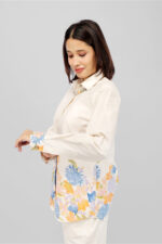 Women’s Cream Floral Printed Casual Shirt in Rayon Cotton Blend - Image 4